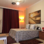 HABITACIONES CON BAÑO Mesa y López