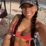 SARA COLOMBIANA DULCE Y CARIÑOSA