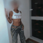 Juanita - Hi soy Juanita soy una chica muy divertida conmigo pasarás trato soy una masajista vengo d