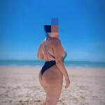 Novedad chica curvy latina