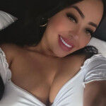 KLOE TU ESCAPADA PERFECTA EN ELCHE TENGO SITIO Y AMIGAS