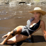 SANTA CRUZ ANGY UNA MUJER MUY CARIÑOSA