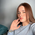 Novedad nueva hermosa y joven ven y disfruta de este rico caramelo