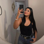 VALERIA UNA LATINA DE EXTROVERTIDA Y