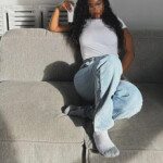 HELLO AMORES SOY NABILA ESTOY DE PASO POR TU CUIDAD