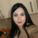 Latina novedad hermosa recién llegada