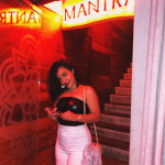 Naomi hermosa latina