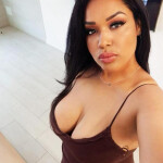 NOVEDAD!!! Cindy elegante cariñosa.. . La chica de canarias perfecta para vivir momentos mágicos.. Te espero