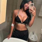 Yaz morena exótica nueva en Málaga