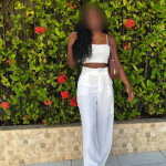 Morena - Hola mi nombre es Antonela soy colombiana y estoy en este mundo fascinante ! guapísima more