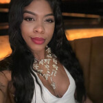 AFRODISÍACA JIMENA DELGADA ALTA EN MUJER
