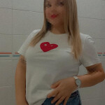 Lucia - Hola soy Lucia una chica rubia delgada muy dulce y amable muy respetuosa educada y Me gusta 