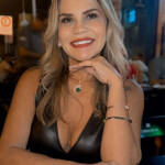 Brasileña piel canela rubia