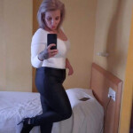 Completa madurita rumana piso particular
