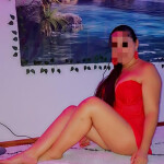Angie - Hola cariño Soy una dulce encantadora y chica recién llegada a vuestra ciudad y con muchas g
