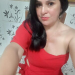 Madurita muy extrovertida