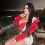 GUAPA VENEZOLANA EN OURENSE
