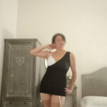 JULIA EXOTICO BONBOM!! TE HARA SOÑAR DESPIERTO!!