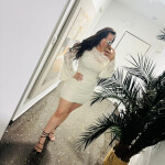 Angie Novedad Disponible Latina para Disfrutar