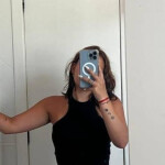 Hola soy nueva en Sevilla hago salidas también con un compañero