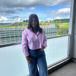 Lali - Chica timida pero si quieres más información solo hablame