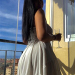 LEYLA jovencita Rumana dulce y simpatica!