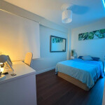 Reserva pla-za plaza ll oret de Mar pla-za Blanes chica delgadas Girona pla-za