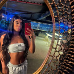 DANIELA LATINA DELGADA CON CURVAS