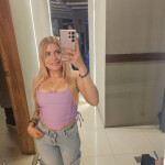 Hola soy una latina - Soy una chica latina cariñosa. Me caracterizo por ser alegre me gusta tratos d