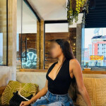 NICOL BELLEZA CHARLA Y EN UNA SOLA MUJER