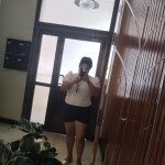 Chica hermosa y grande