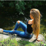 HOLA SOY DANIELA JOVEN CON