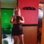 HOLA SOY UNA JOVENCITA EN LA ZENIA