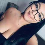 Chica joven disponible para