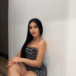 LA MEJOR CHICA DE BARCELONA CENTRO VALENTINA JOVENCITA DE 20 AÑOS LA SAGRERA