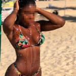 Ruby colombiana morenita muy guapa