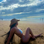 SCARLETT ELEGANTE JOVENCITA Y DISPUESTA A ENCANTARTE