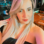 Rubia Brasileña - ¡Soy una chica guapa y elegante! Busco nuevas experiencias. ¡Conmigo tendrás un en