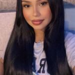 Morenita brasileña guapa