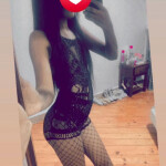 De paso Coruña - Una chica joven e extrovertida soy todo lo que puedes buscar en una persona visítam