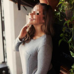 Andrea 27 años gallega simpática y con carácter