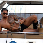 Moisés Abraham tu chico ideal.. solo whapsapt