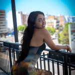 UN CUERPO PARA ALUCINAR