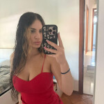 Hola! Soy Paula recién llegada a la ciudad y lista para disfrutar al máximo. Me encanta vivir aventuras. Si te apetece
