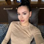 Hola soy Ely una chica independiente super perfecta real y a me encanta soy real si toques llamame no