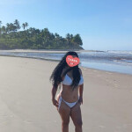 Soy Bella una latina estoy Santa comba
