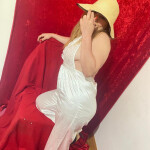 Cristal - hola me llamo crista Masajista Soy una hermosa rubia de ojos claros con la que pasaras mom