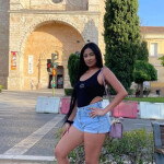 Encantadora y morena