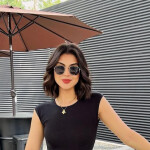 LARA CHICA - Hola soy Lara soy nueva en la ciudad estoy aquí para ti me gustaría con una persona div