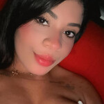 Jovencita recién llegada novedad